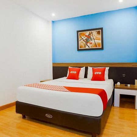 בנדונג Gania Hotel מראה חיצוני תמונה